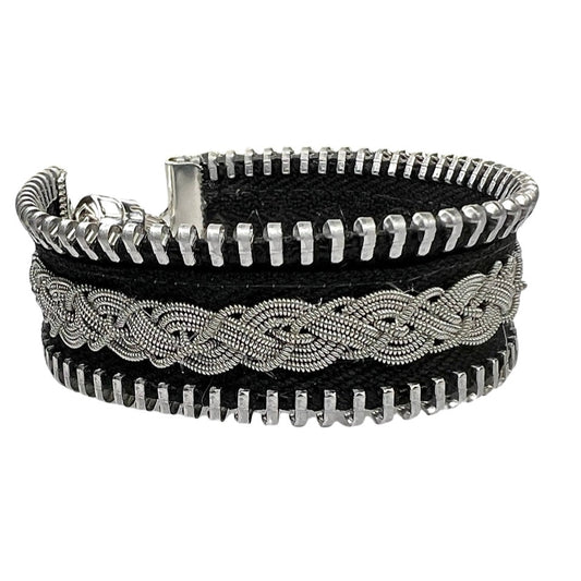 Sami-Style Zipper Bracelet: Black